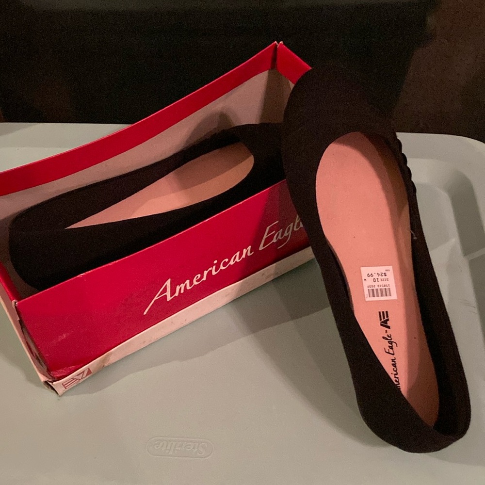 American eagle size 10. Black